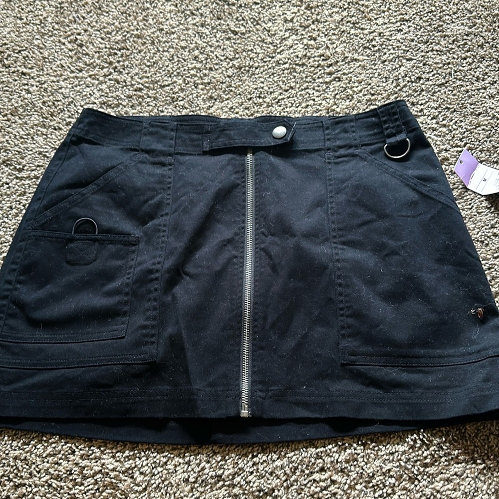 Wild fable size medium